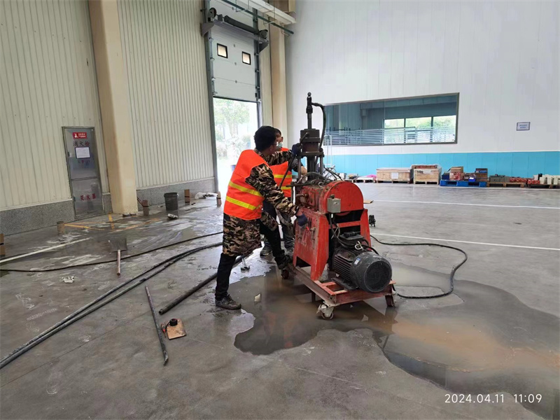 石鼓厂房地面下沉塌陷注浆加固施工